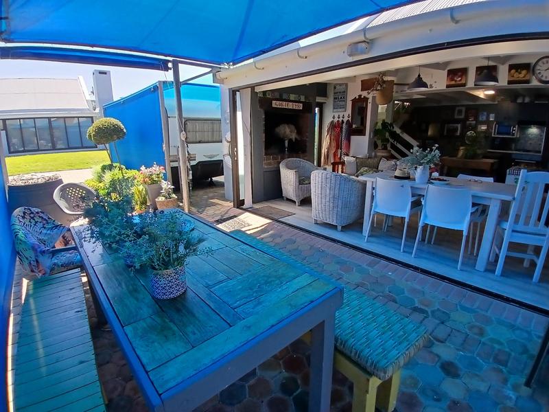 1 Bedroom Property for Sale in Stilbaai East Western Cape